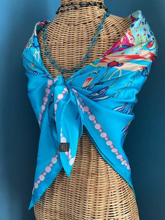 Vibrant Turquoise Silk Scarf with Tassel Print 42 x 42 - Picture 6 of 16